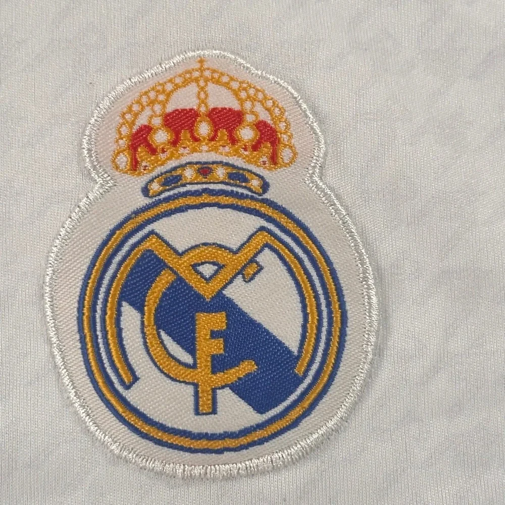 Adidas Real Madrid Home Jersey White Emirates Fly Better Mens Small LALIGA HP